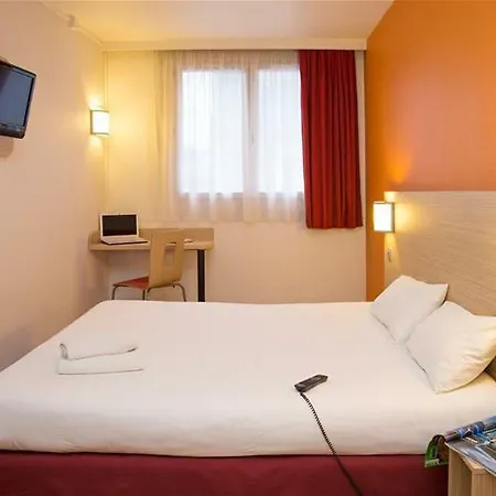 Premiere Classe Lille - Villeneuve D'ascq - Stade Pierre Mauroy Hotel 3*