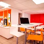 Premiere Classe Lille - Villeneuve D'ascq - Stade Pierre Mauroy Hotel 3*