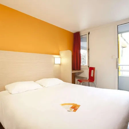 Premiere Classe Lille - Villeneuve D'ascq - Stade Pierre Mauroy Szálloda 3*