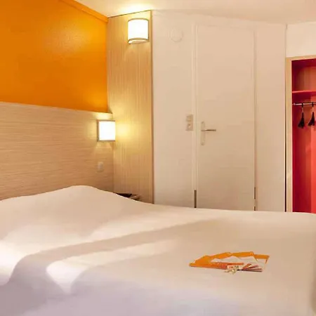 Premiere Classe Lille - Villeneuve D’ascq - Stade Pierre Mauroy Hotel 3*