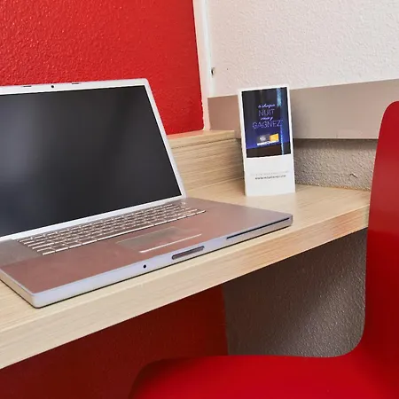 Hotel Premiere Classe Lille - Villeneuve D'ascq - Stade Pierre Mauroy Lezennes