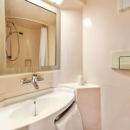 Premiere Classe Lille - Villeneuve D'ascq - Stade Pierre Mauroy Hotel 3*