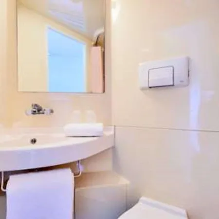 Premiere Classe Lille - Villeneuve D'ascq - Stade Pierre Mauroy