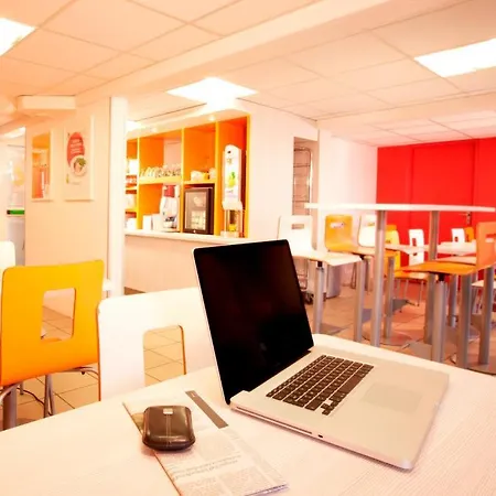 Premiere Classe Lille - Villeneuve D'ascq - Stade Pierre Mauroy