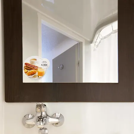 Premiere Classe Lille - Villeneuve D'ascq - Stade Pierre Mauroy Hotel Lezennes