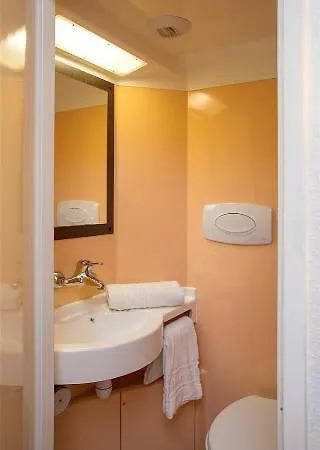 Hotel Premiere Classe Lille - Villeneuve D'ascq - Stade Pierre Mauroy Lezennes