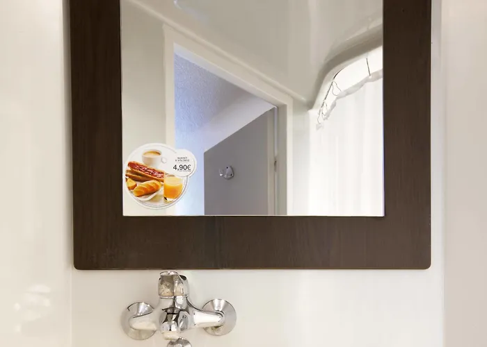 Premiere Classe Lille - Villeneuve D’ascq - Stade Pierre Mauroy Hotel Lezennes