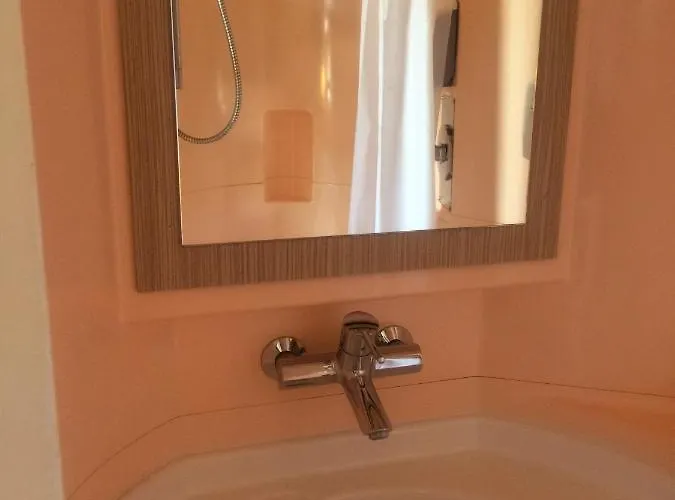 Premiere Classe Lille - Villeneuve D’ascq - Stade Pierre Mauroy 3* Lezennes